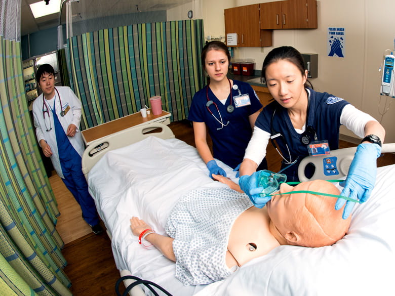 Students practicing in the smart hospital