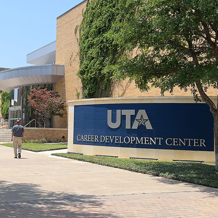outside of the uta career development center