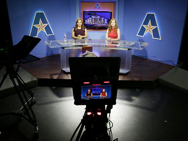 UTA News behind the scenes