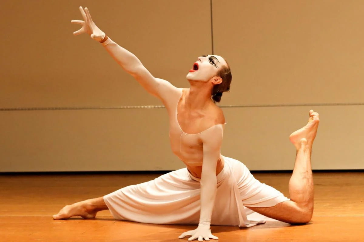 Dance artist Jesse Factor performs for Queers in Revolt in the Irons Recital Hall on Nov. 4 at the Fine Arts Building.