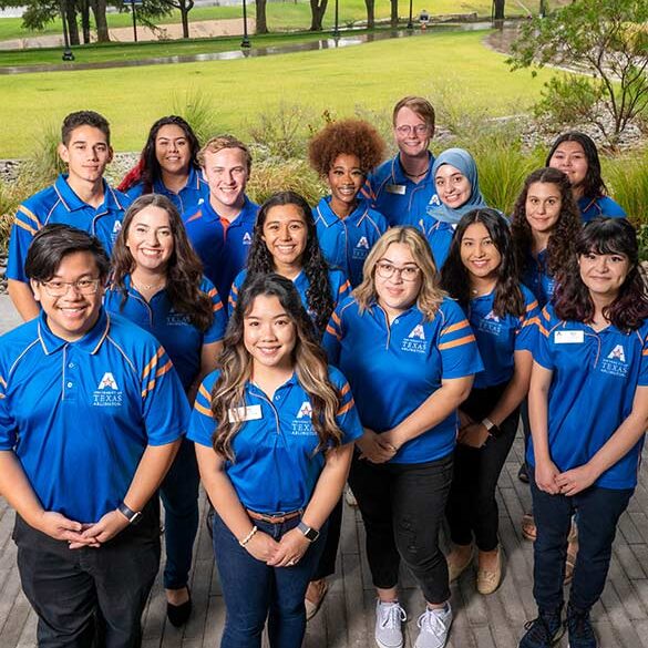 group photo of uta fort worth employees