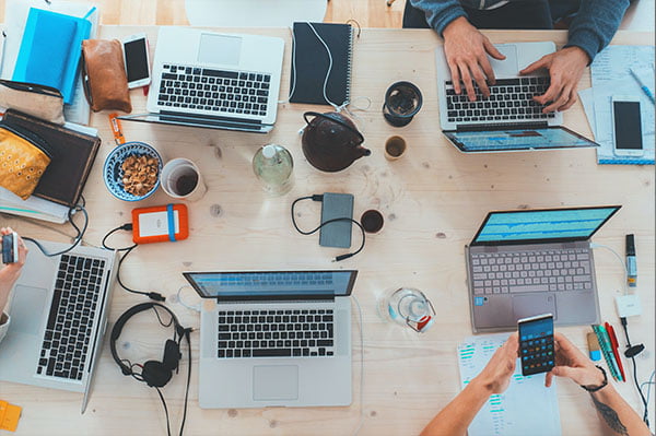 picture of people working