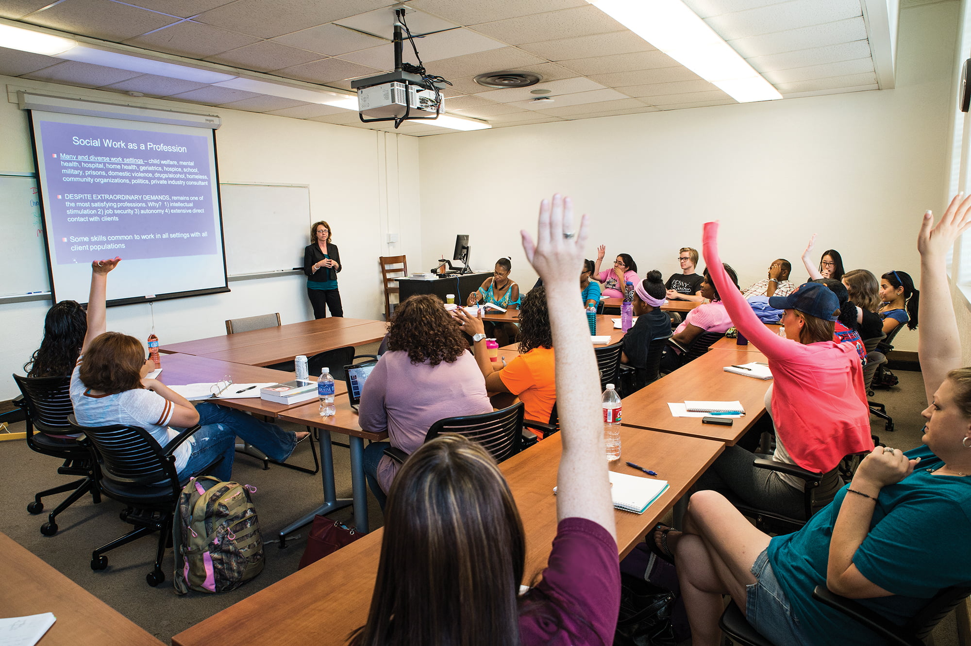 School Of Social Work Ranked Among Top 35 In U.S. - News Center - The ...