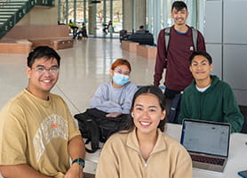photo of UTA students