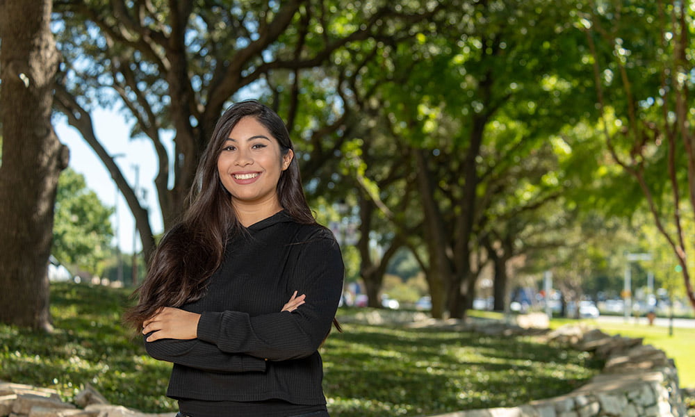 Juana Escobedo Bermudez. " width="8256" _languageinserted="true" src="https://cdn.web.uta.edu/-/media/project/website/news/releases/2020/09/student-success---bermudez.ashx?la=en