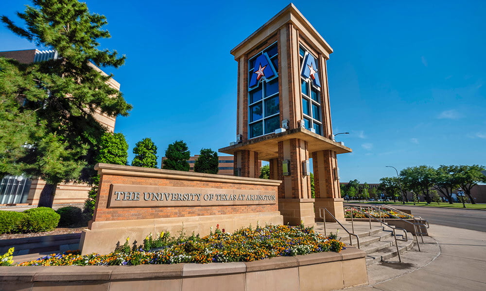 UTA enrolls largest freshman class in University history News Center