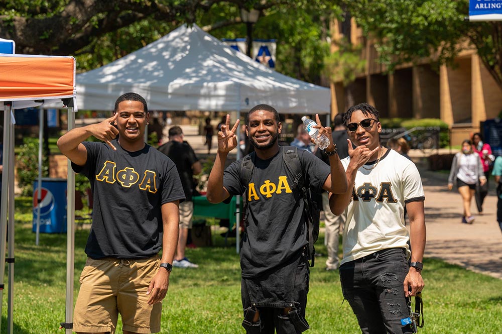 UT Arlington chapter of Alpha Phi Alpha Fraternity Inc. at Juneteenth 2021" _languageinserted="true