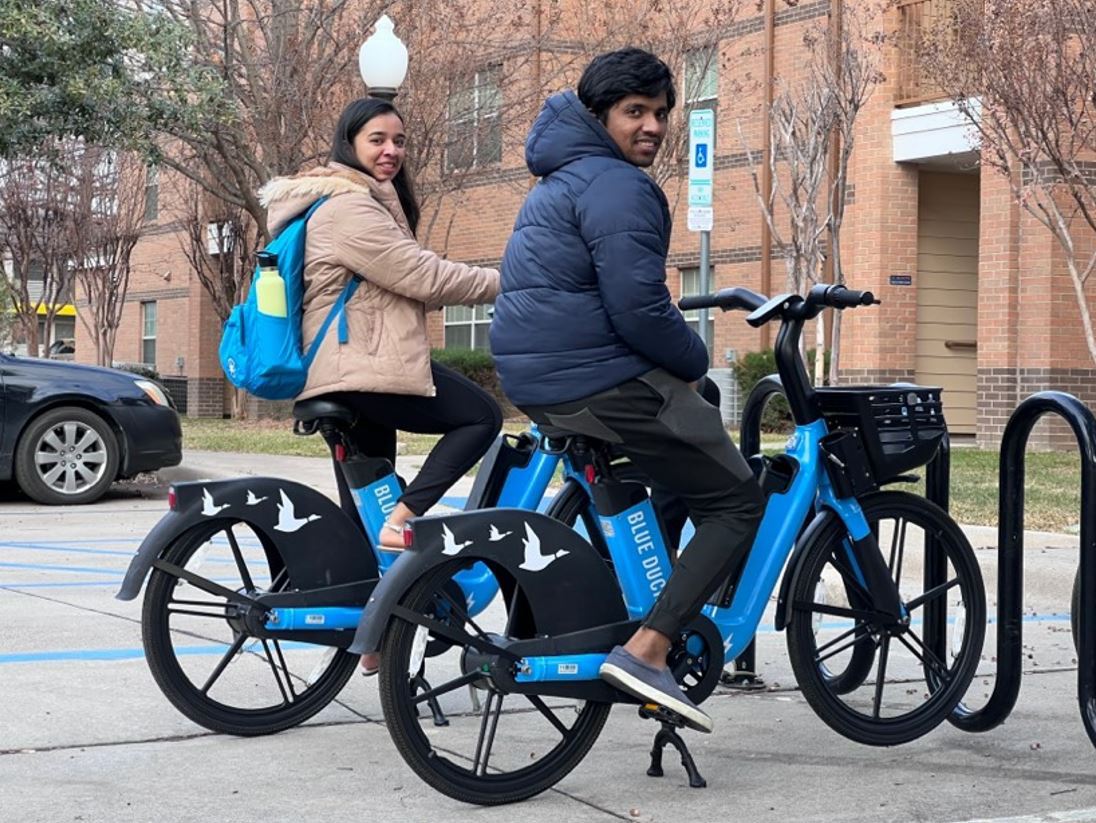 UTA started an e-bike share program recently." _languageinserted="true