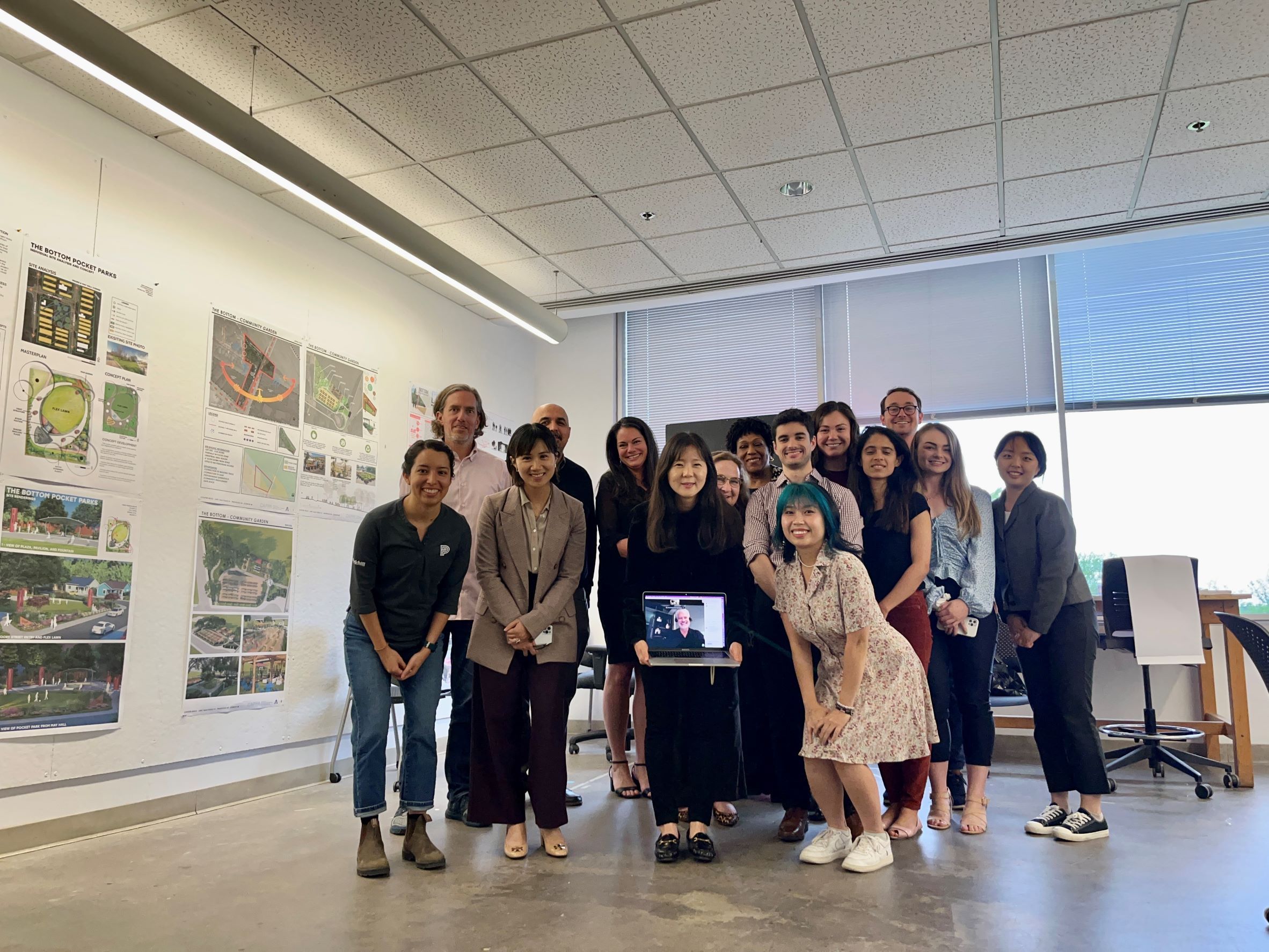 CAPPA students won an ASLA award." _languageinserted="true" src="https://cdn.web.uta.edu/-/media/project/website/news/releases/2022/11/asla-student-award.ashx?la=en" _languageinserted="true