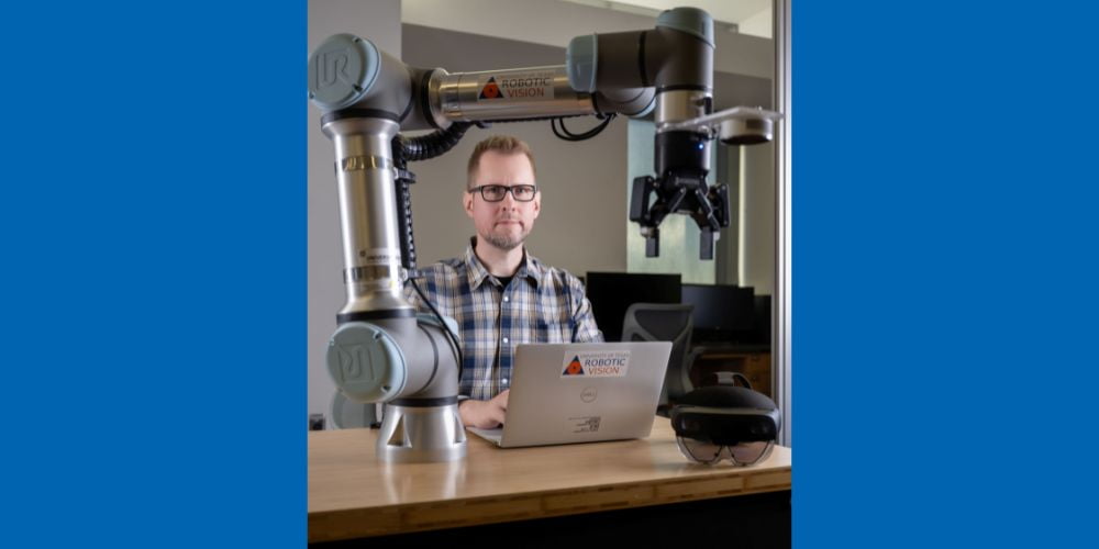 Rephrase single title from this title Augmented reality tech would help maintain military aircraft – News Center . And it must return only title i dont want any extra information or introductory text with title e.g: ” Here is a single title:”