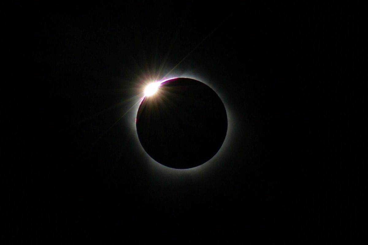 Photo taken by Bob Bedell of diamond ring effect during solar eclipse