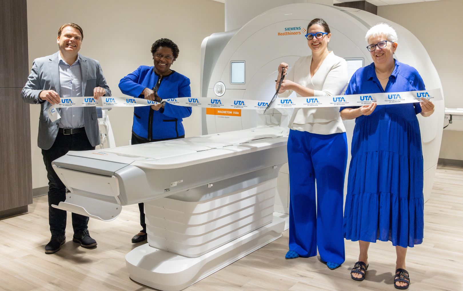 CIRC ribbon cutting