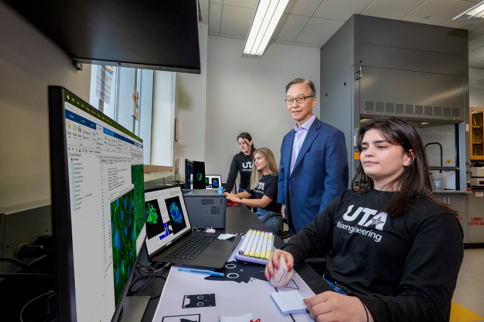 Image shows student researchers at UTA
