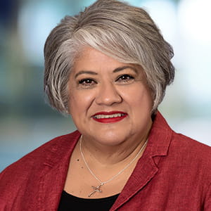 Rosa Navejar