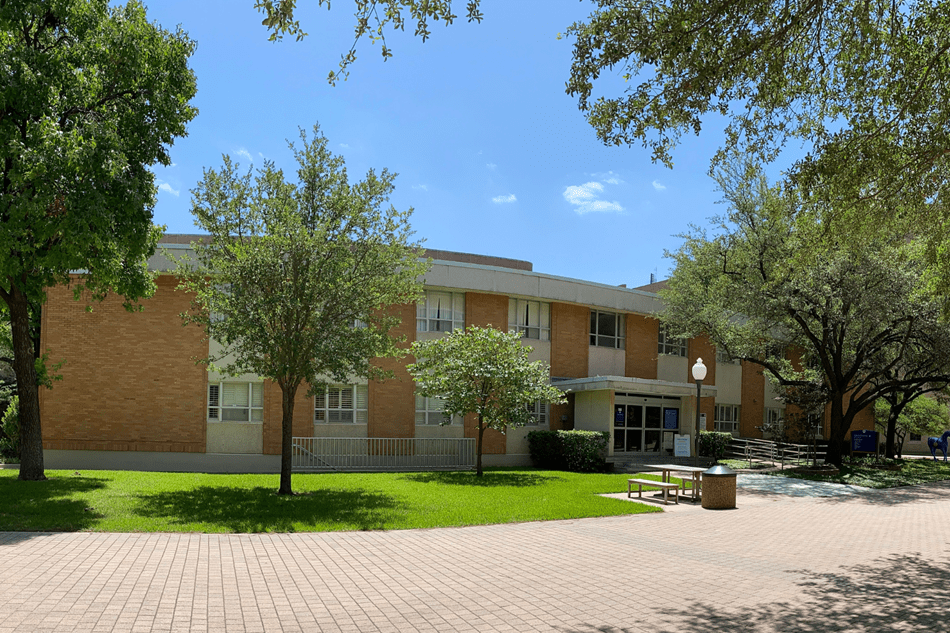 Photo of student health center