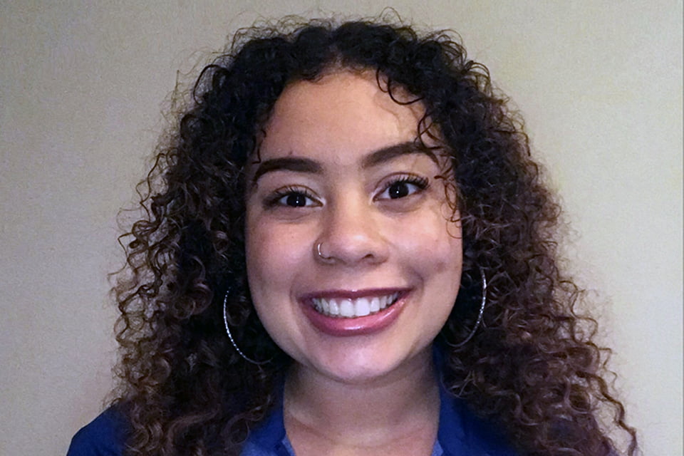 Amber Waldron Headshot
